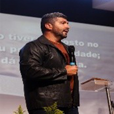 Pr. Rhonaltt Bueno Pereira – Vice-presidente